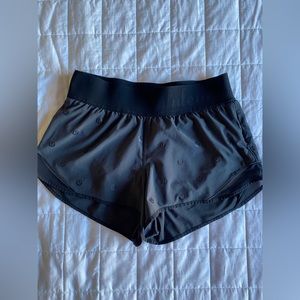 Lululemon Hotty Hot Shorts Polka Dot Logo